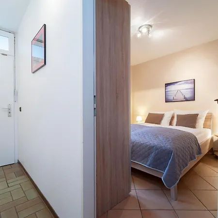 Haus Seeblick A6 *